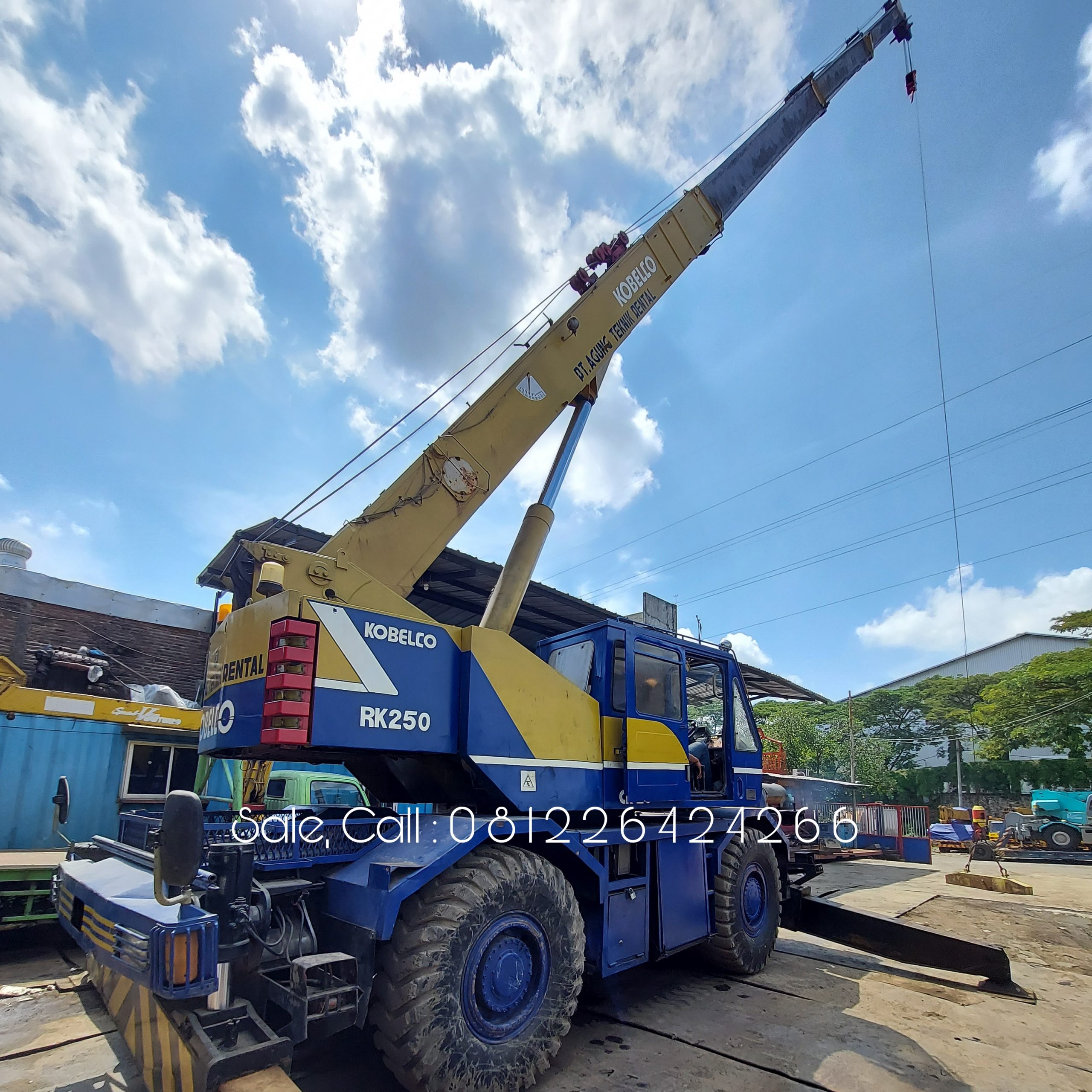 JUAL KOBELCO ROUGHTER CRANE 25 TON 1 JUAL KOBELCO ROUGHTER CRANE 25 TON 1